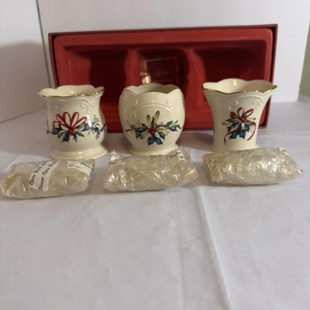 Lenox Candle Holders Winter Greetings votives set of three Tealight new Open Box